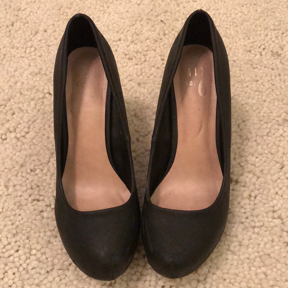 Black heels